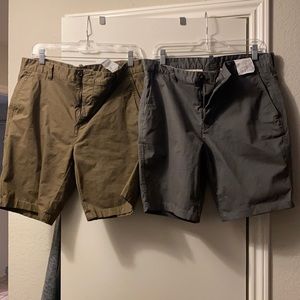 Mens Zara Chino shorts, two pairs. Olive and grey.